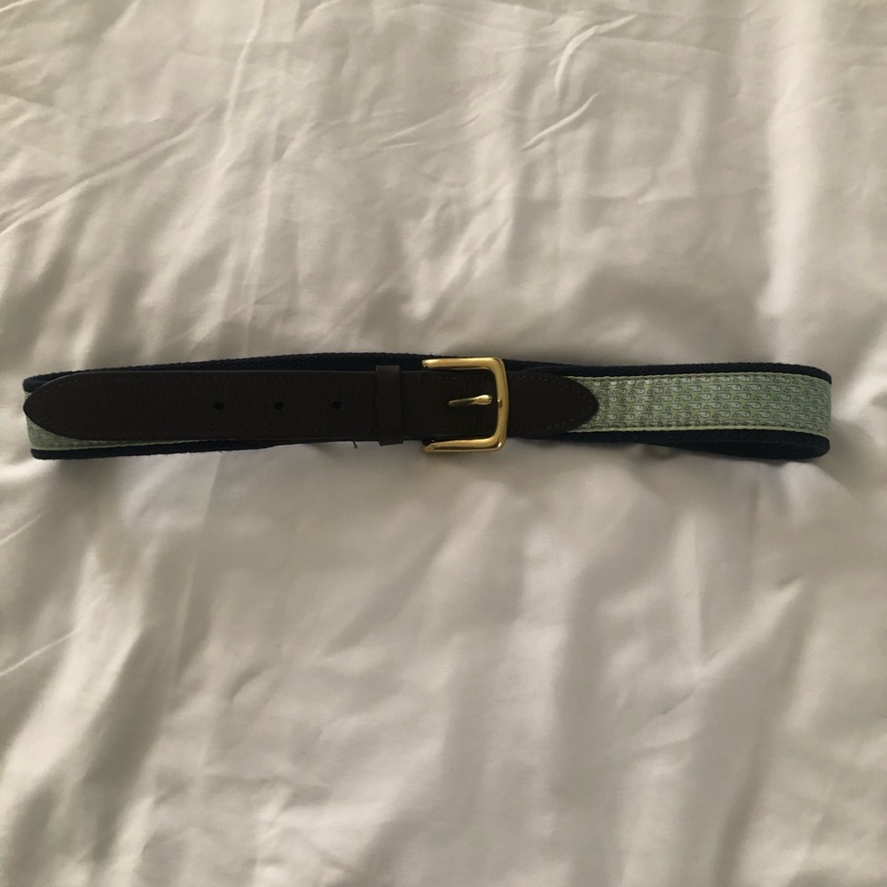Vineyard Vines Whale Belt- size 32.